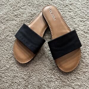 Volcom Women's Simple Slides Open Toe Sandals Size 6 w/ Black Leather Band